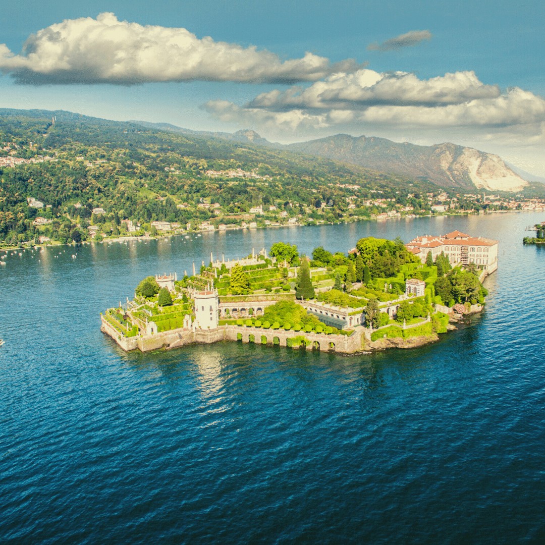 Mercedes-Benz Lago Maggiore 2022